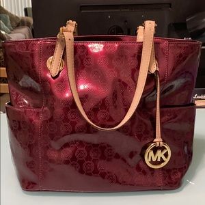 Michael Kors jet set large bag purse